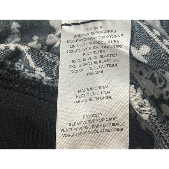 NWT Forever 21 Trendy Black and White Size Medium Women's Tank Top - Picture 5 of 7